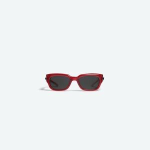 GENTLE MONSTER Red Sunglasses